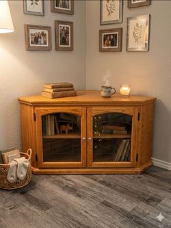 Solid Wood Corner TV Stand / Entertainment Center