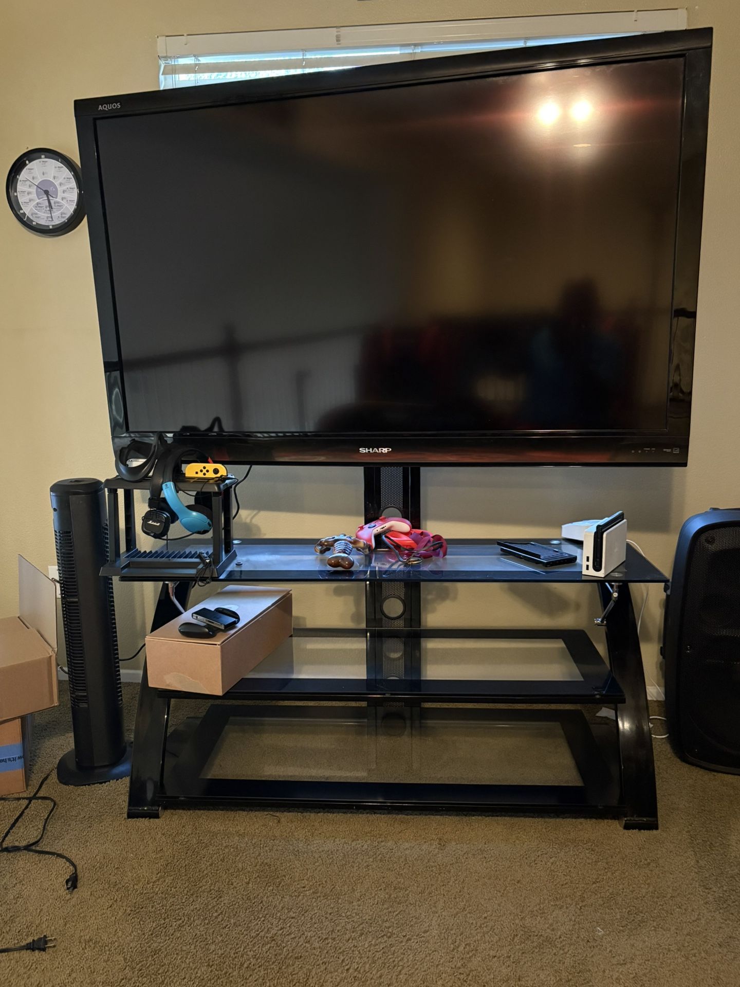 Sharp Aquos 60” TV