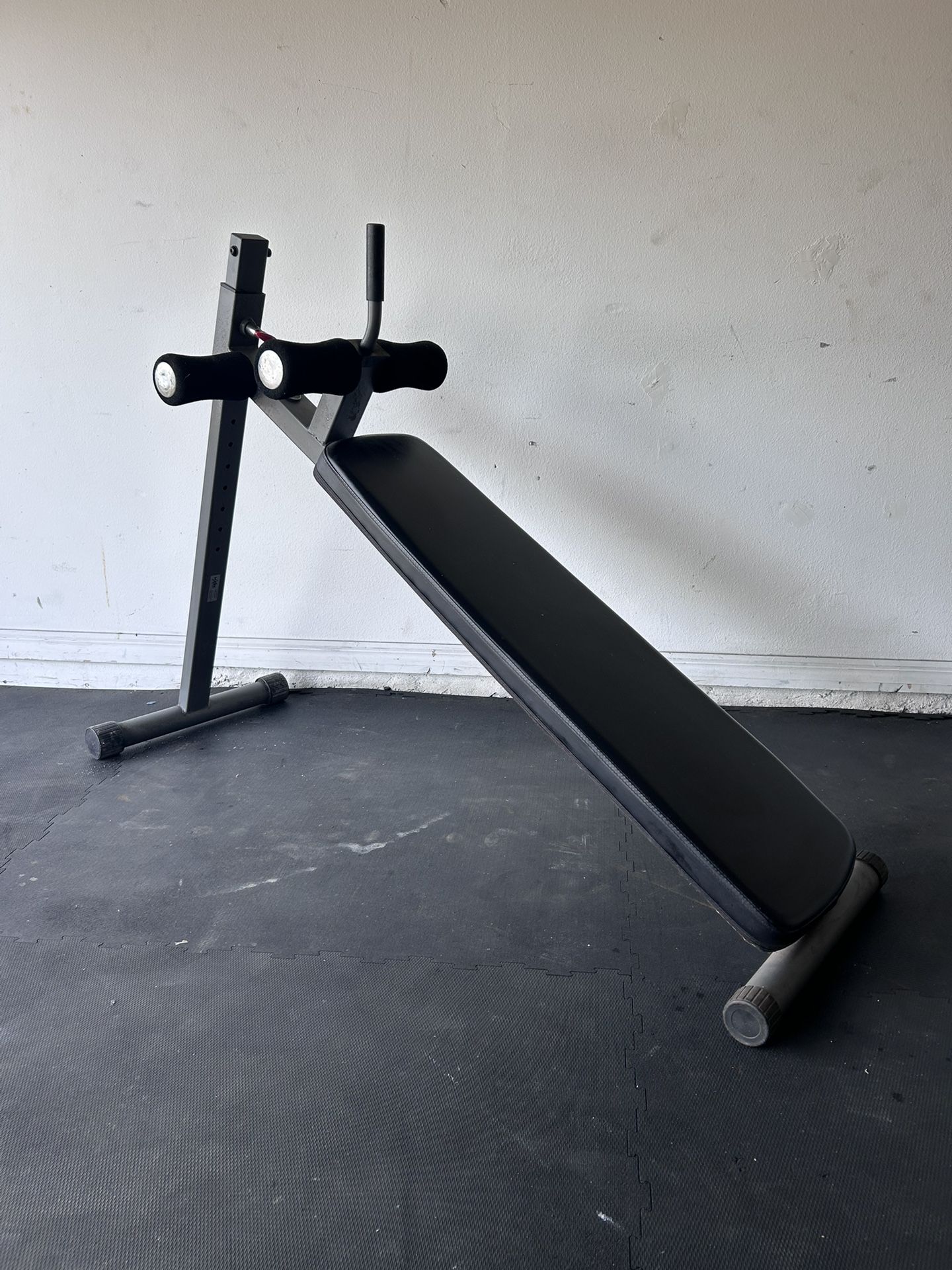 XMARK Adjustable Decline Abdominal Sit-up Bench