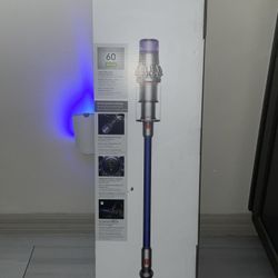 Dyson v11 Cordless Stick Vacuum, $350  ***  ”BRAND NEW”  ***  “PAID OVER $600 AFTER TAXES” ***