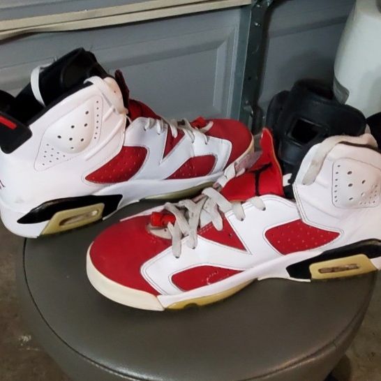 Jordan Retro Carmine Size