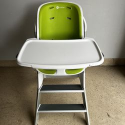 4 Moms Connect High Chair With Magnetic Tray And Tray Liner 