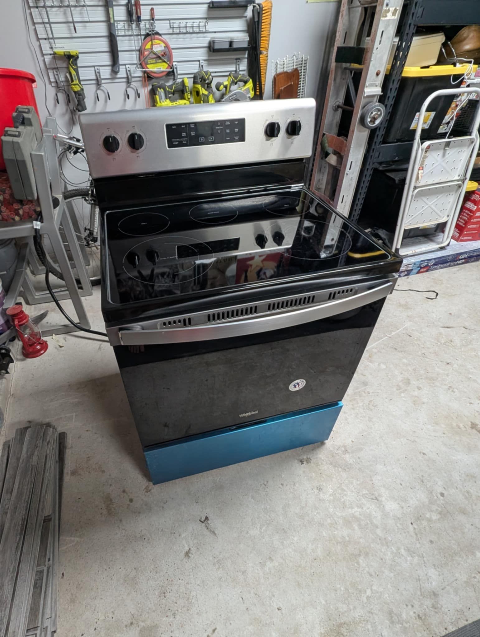 Whirlpool 5 Burner Range Electric