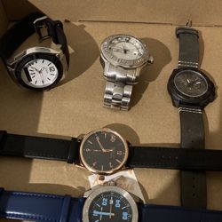 Watch Collection   Need Batteries 