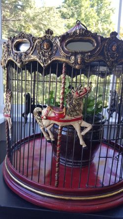 Vintage carousel bird cage for Sale in Tacoma WA OfferUp