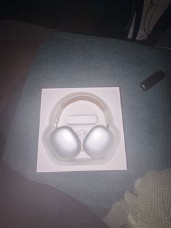Apple AirPods Max Silver w/ Box
