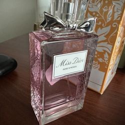Hi End - Perfumes/Makeup/Skincare At Stealio Prices!!!!