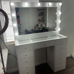 Makeup Vanity 