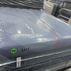 QUEEN SIZE SEALY POSTUREPEDIC ELITE HYBRID SOFT MATTRESS & BOX SPRING BED SET