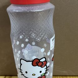 Hello Kitty Plastic Bottle 