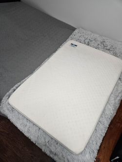 Graco Pack n Play and Hiccapop double sided mattress