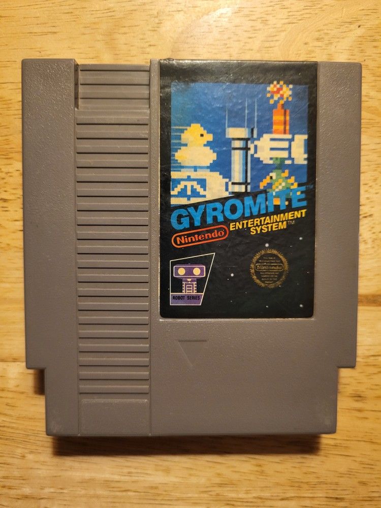 GYROMITE (5 screw)-Nintendo