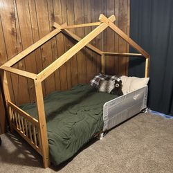 Twin Camp/Tent style Kids Bed frame 