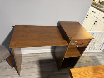 Child’s Desk