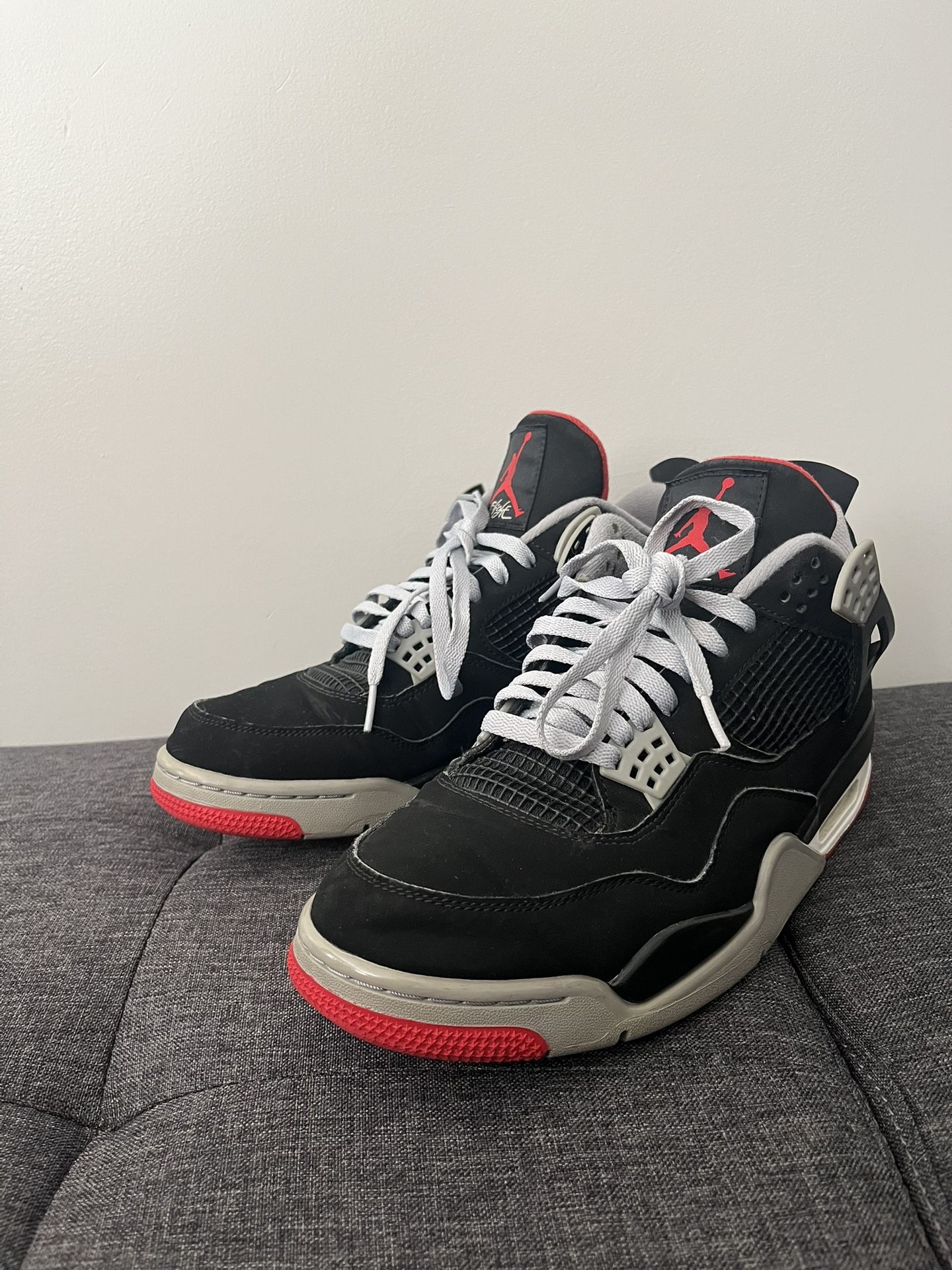 Jordan 4 Bred