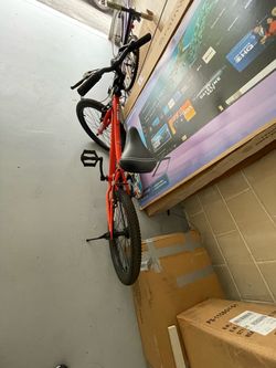 Bike 14 inches almost new