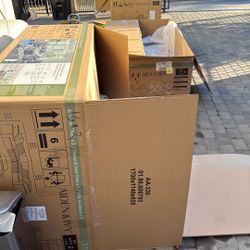 Big Cardboard Available For Pickup 