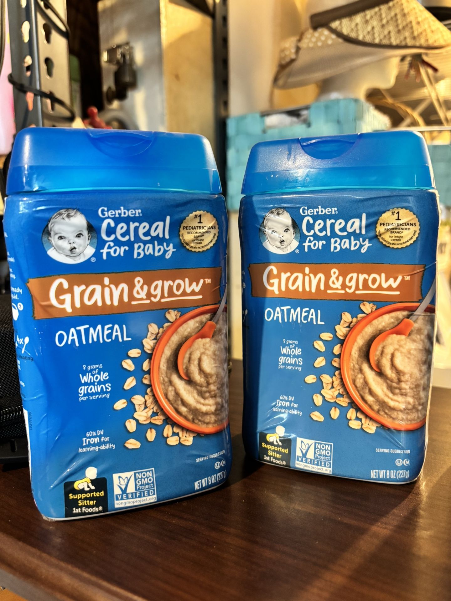 6 (8oz) And 1 (16oz) All Of Them For 10$