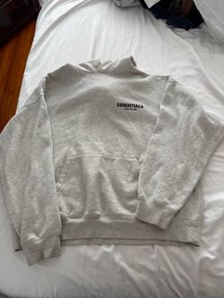 Men’s Essentials hoodie grey size M