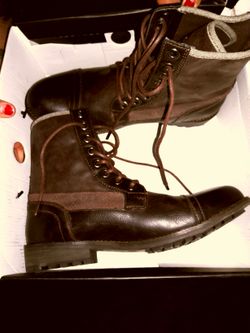 Guess boots 11