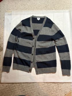 Old Navy Sweater