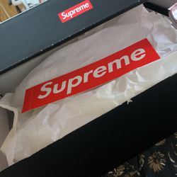 Supreme Air Force Ones Size 8