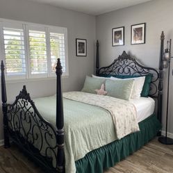 Beautiful Queen Size bed frame 