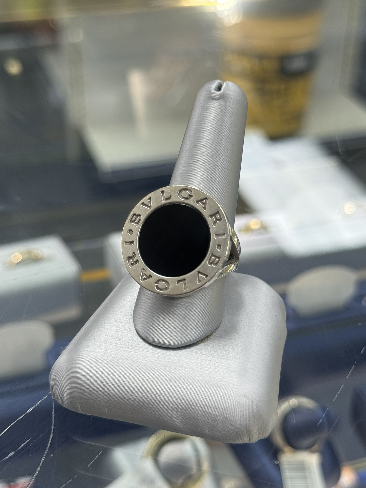 White Gold 18k / 13.9G / Size 8