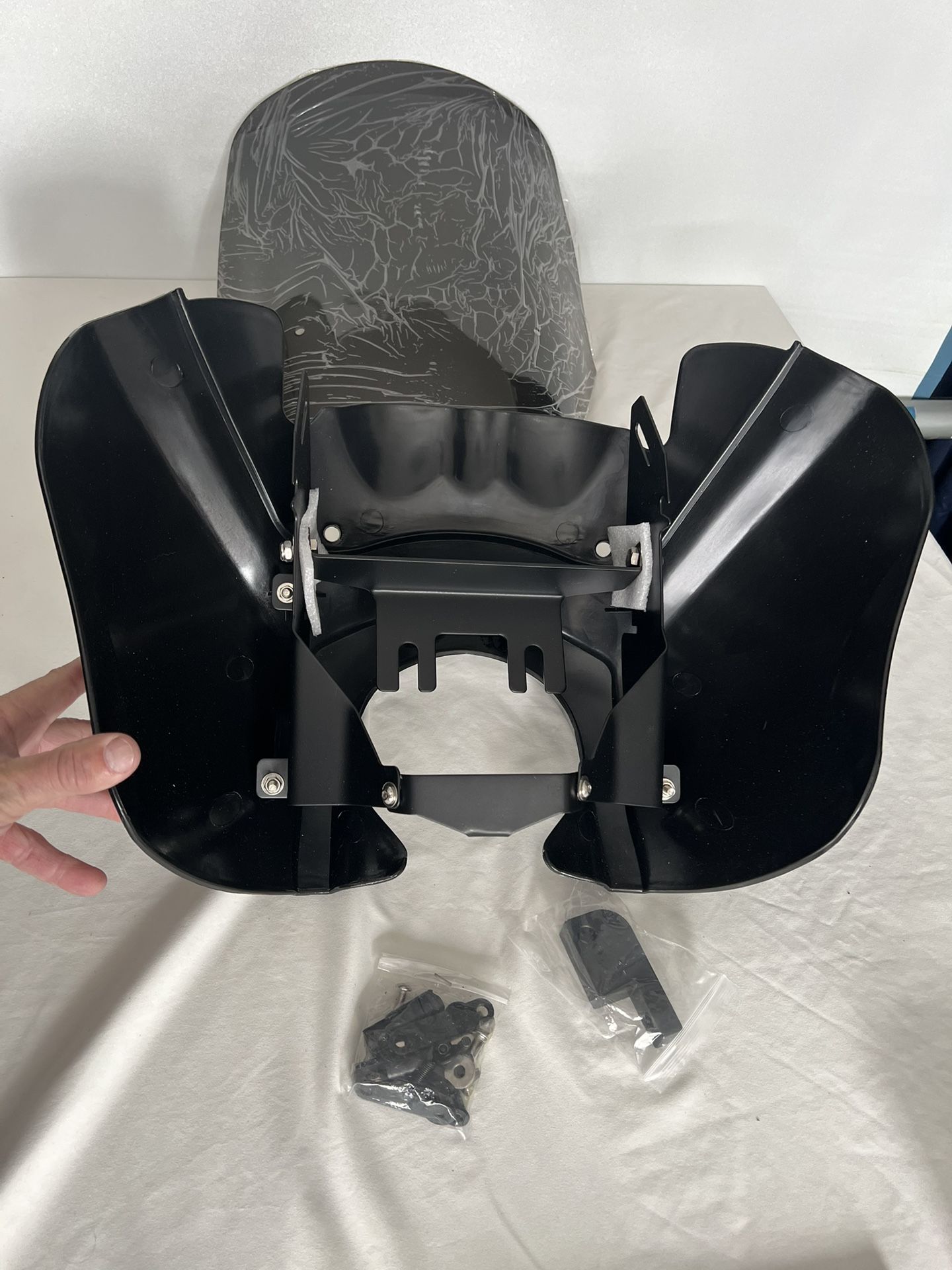 NEW Quarter Fairing Headlight  Cover Smoked Windshield for Harley 