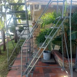 Rolling Lader  7 Steps Perfect Condicion  250.00