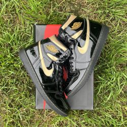 Jordan 1 Black Metallic Gold Size 11 Og All 