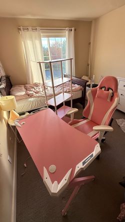 Matching pink set deck table with chair