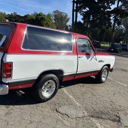 1986 Dodge ram charger 2 Wheel Dr., V8 automatic