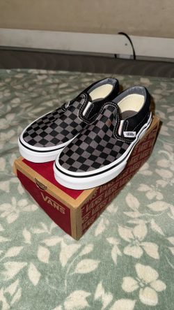 Black/grey Checkered Vans