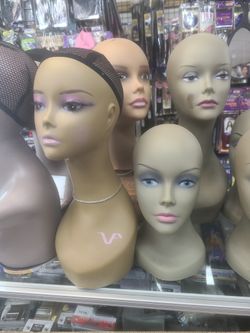 Mannequin Head