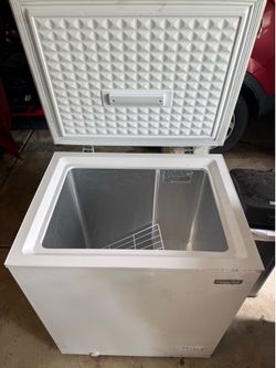 Deep freezer