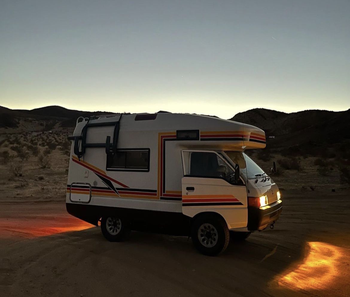 1996 Mitsubishi Delica RV