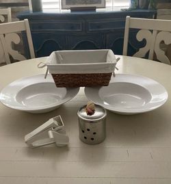 Kitchen Bundle – Plates, Basket, and Accessories