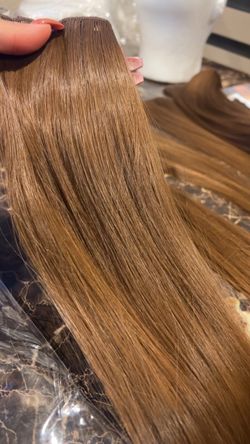 5 Piece Straight Clip in Hair Extensions-18 in