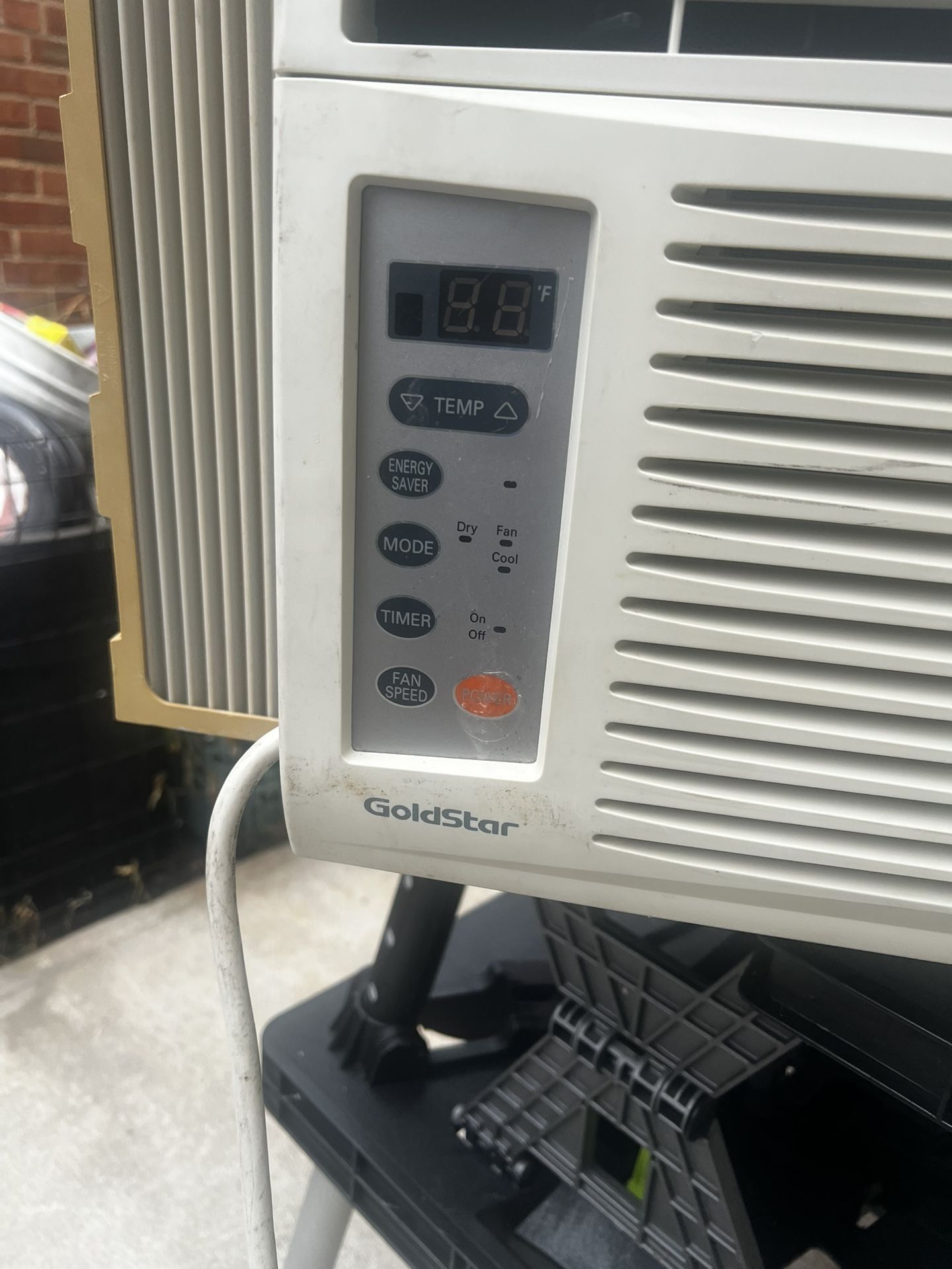 AC Window Unit