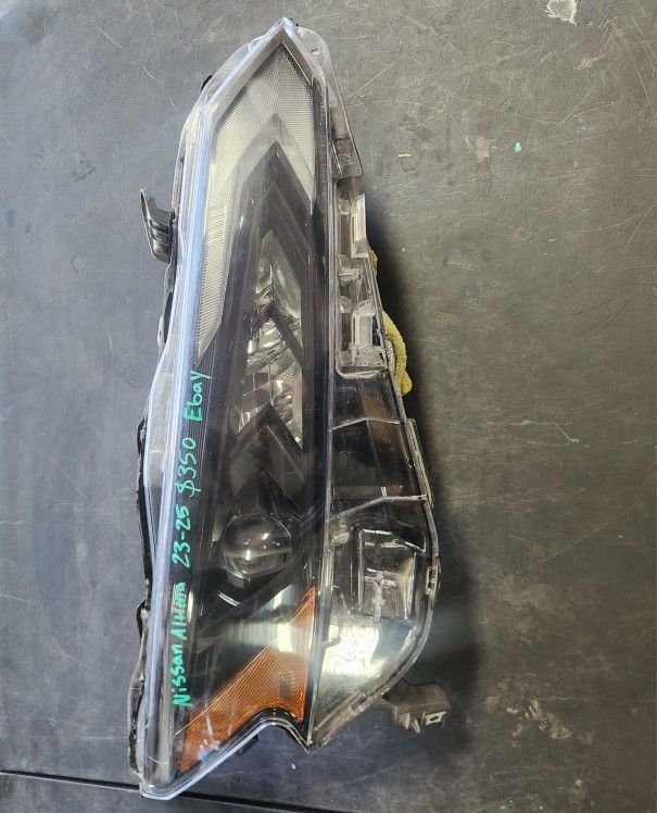 Nissan Altima Passenger Right Side Headlight 2023 2024 2025 Part $350