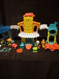 Playdoh 3 In 1 Townhome