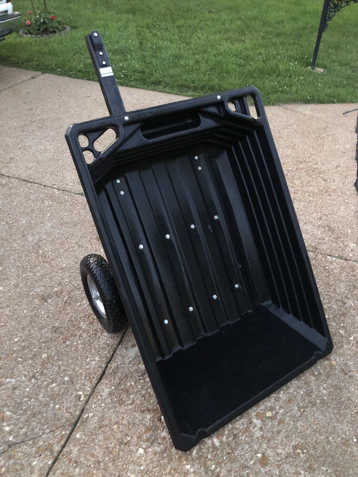 Yard/Garden Cart