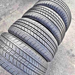 215/55/17 Michelin Selling a set of 4 tires in excellent condition 🫡