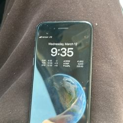 iPhone SE 64gb