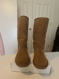Ugg Tall I Sheepskin Boots, Size 6