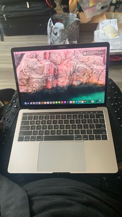 MAC BOOK 13inch 2016