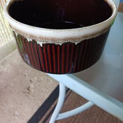 Pfaltzgraff Bowl  Brown 