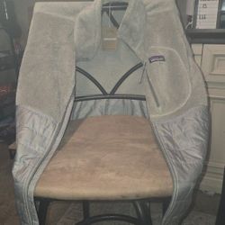 New Never Worn Woman's Patagonia Jacket With Tags 