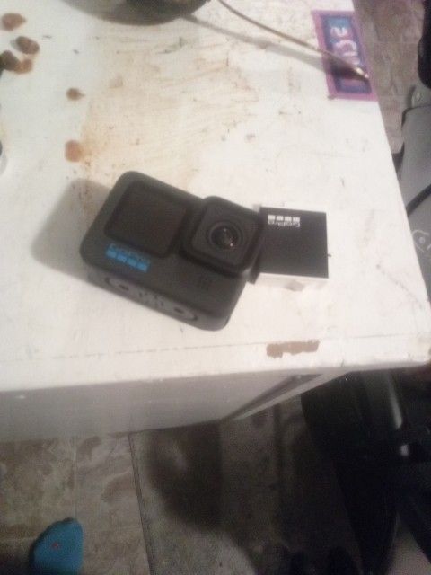 GoPro 11 Black With Two Batteries